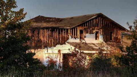 The Burn Conspiracy - This-Place-is-Toast10.jpg