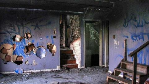 The Burn Conspiracy - This-Place-is-Toast11.jpg