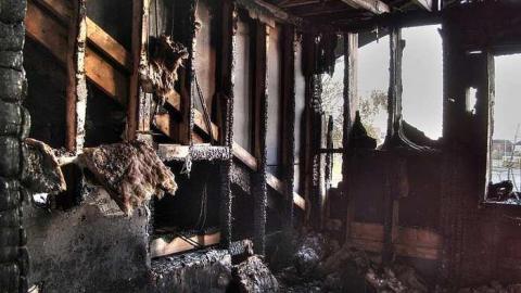 The Burn Conspiracy - This-Place-is-Toast14.jpg