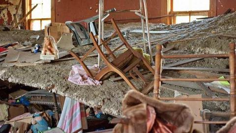 Touched Too Much - b-OAPloc.cem FALL shots 2015 HDR 151.jpg