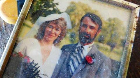 This Guy Stunk photo 4