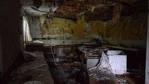 Finally - Final-Destination6.jpg