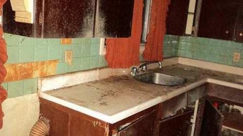 Jesus Pieces photo 4