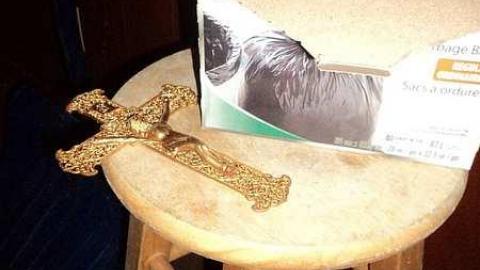 Jesus Pieces - c-DSC03569.jpg