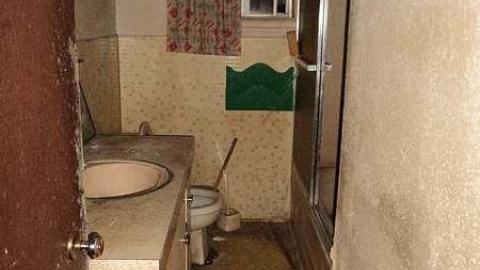 Jesus Pieces - q-DSC03579.jpg