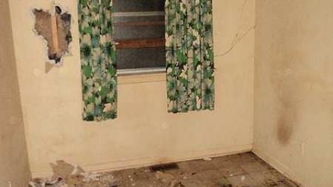 Jesus Pieces - f-DSC03580.jpg