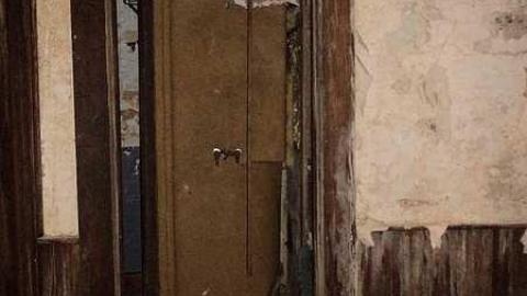 Winston Churchill House #3 - o-DSC03613.jpg