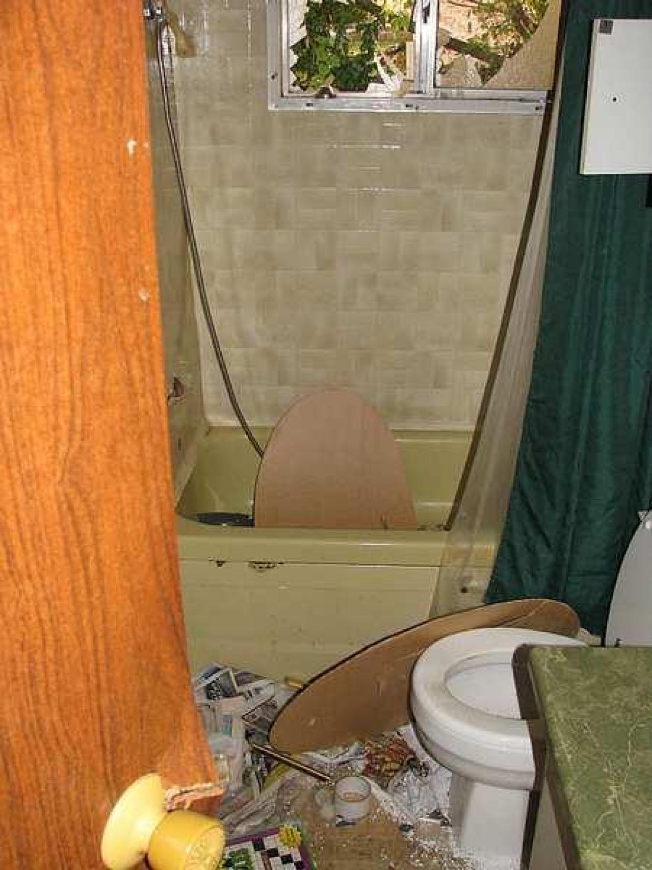 Death of a Trailer Park - Death-of-a-Trailer-Park9.jpg