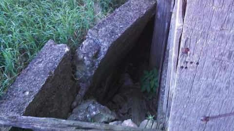 the landing - Cornhuskers-House33.jpg