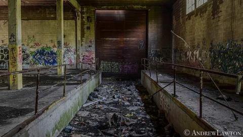 No Place Like Holmes - Holmes-Foundry76.jpg