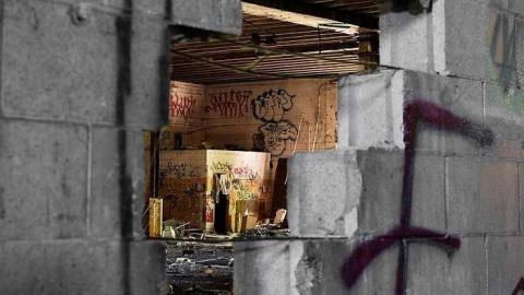 No Place Like Holmes - Holmes-Foundry88.jpg