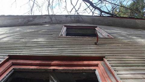 October 25 - House-On-The-Hill37.jpg