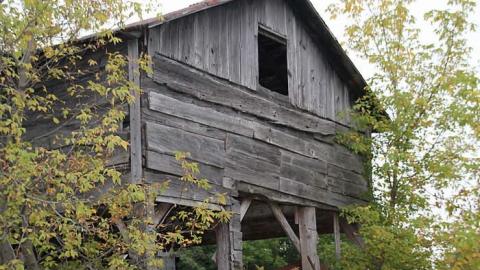 Barn - Barnes--Noble15.jpg