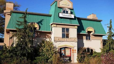 Bad Air Inn '15 - Prudhommes-Landing-Inn85.jpg