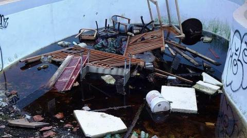 Bad Air Inn '15 - Prudhommes-Landing-Inn13.jpg