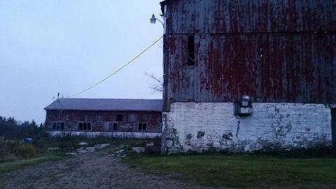 Fergus House and Barn - Fergus-Farmhouse-At-The-Gates3.jpeg
