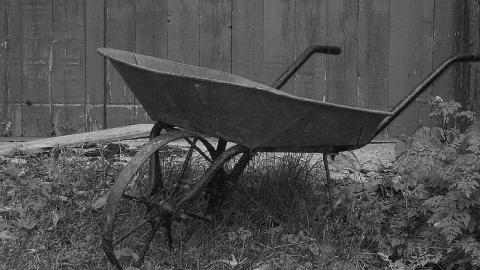 Gallery 1 2004 - Forget-family-Workshop11.jpg