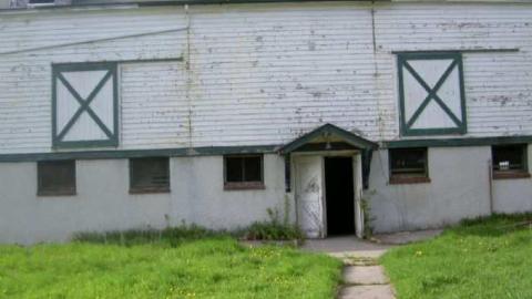 Magnerificant - MagnerRobson-Home-(1860)66.jpg