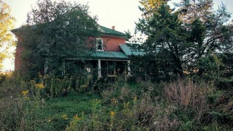 Sept 26-Colorful Farm House - z-GOPR0815_1443332707024_high.jpg