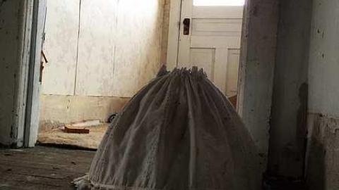 Photo from Creepy Feeling