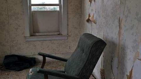 Creepy Feeling - w-IMG_6183.jpg