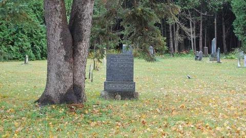 Buckingham Cemetery - Old-Methodist-Church8.jpg