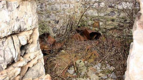 Nov 2015 - Barn-Fort6.jpg