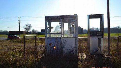 Empty Pump House - Station-is-Closed11.jpg