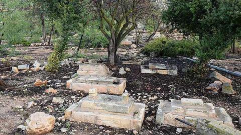 Mamilla - Doomed-Tomb-(1289-AD)19.jpg