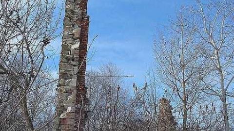 Dowker Island Ruins - Dowker-Island-ruins9.jpg