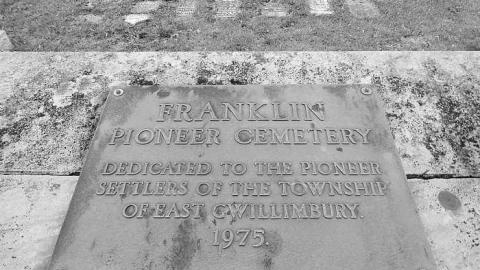 Franklin  - Franklin-Pioneer-Cemetery51.jpg