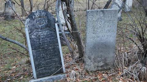 Rugby - Rugby-graveyard28.jpg