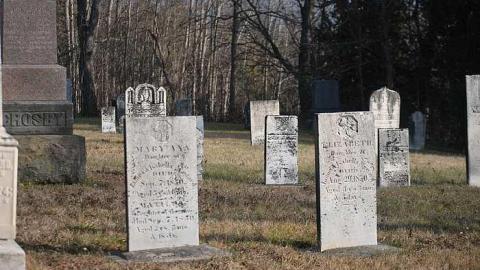 Cashel Cemetery - Cashel-Cemetery22.jpg