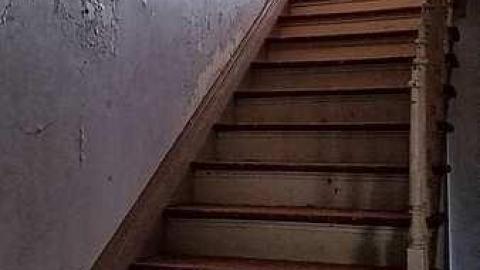 Enemy At The Gates - Fergus-Farmhouse-At-The-Gates25.jpg