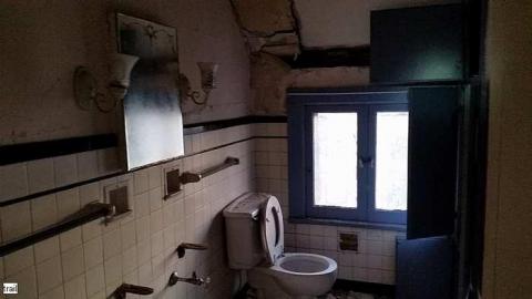 Enemy At The Gates - Fergus-Farmhouse-At-The-Gates72.jpg