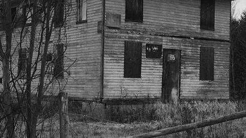 Dec 7,2015 - Burleigh-Falls-on-286.jpeg