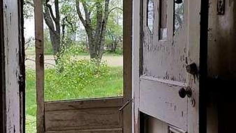 June 2015 - Beautiful-Stone-House147.jpg