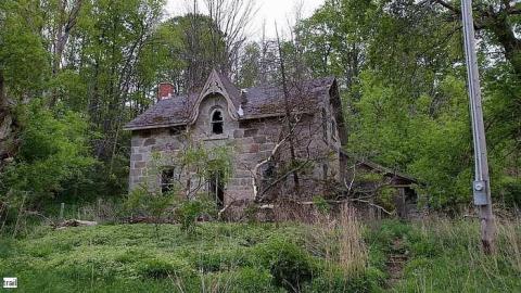 June 2015 - Beautiful-Stone-House149.jpg