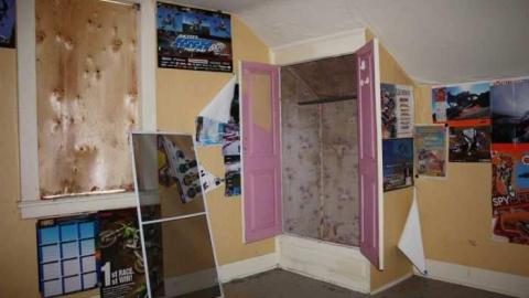 inside look  - Sideline-House12.jpg