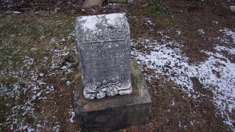 Forgotten Souls  - St.-Clements-Pioneer-Cemetery9.jpg