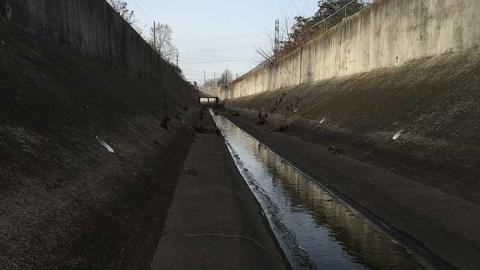 2014 - Mapleview-Rain-Conduit4.jpg