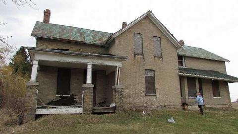 No Upstairs pics - Reuben-Heise-House43.jpg