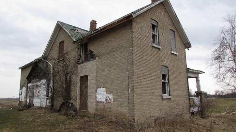 No Upstairs pics - Reuben-Heise-House37.jpg