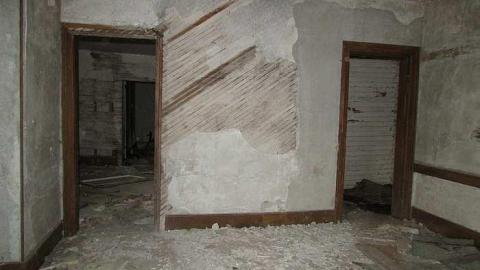 No Upstairs pics - Reuben-Heise-House59.jpg