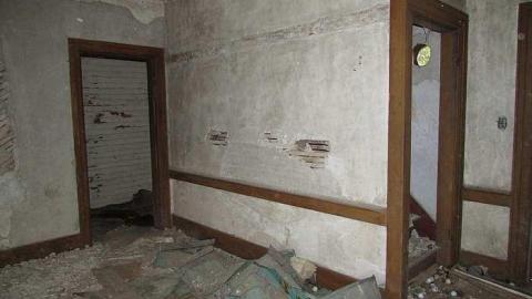 No Upstairs pics - Reuben-Heise-House9.jpg