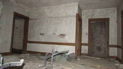 No Upstairs pics - Reuben-Heise-House39.jpg