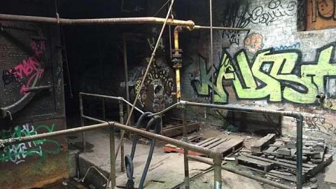 2015 - Linseed-Factory258.jpg