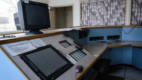 Unexpected Entry - DSC_0272.jpg