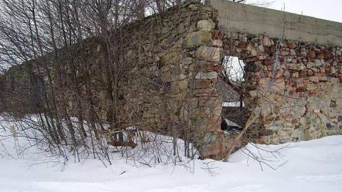 Stone Barn - Morgan-Abandoned-Barn3.jpg