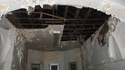 Paint will peel - Century-Manor-Asylum487.jpg